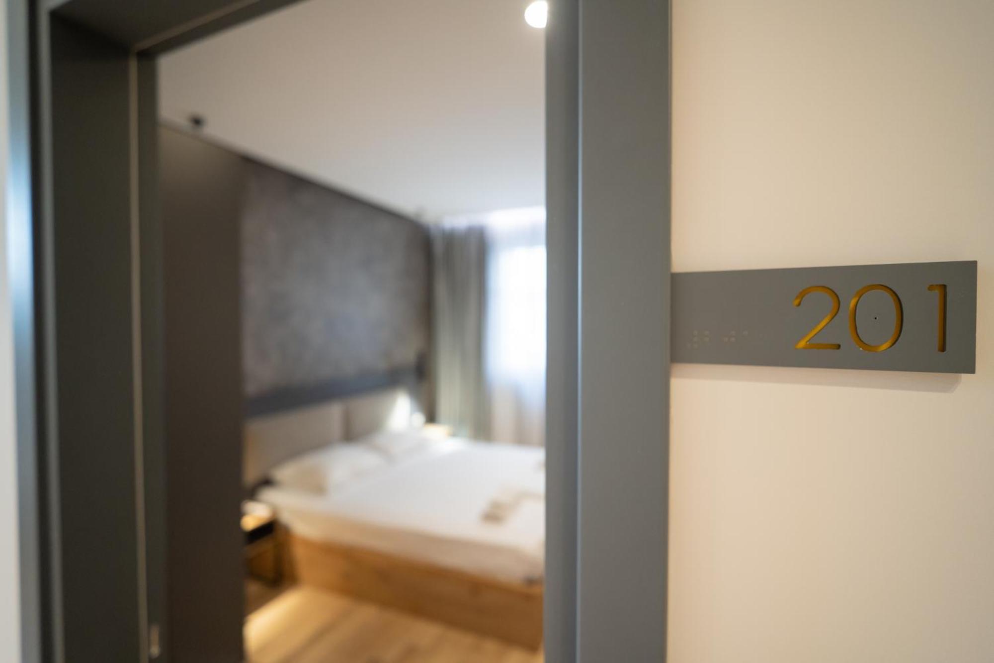 Center Boutique Hotel Tiran Dış mekan fotoğraf
