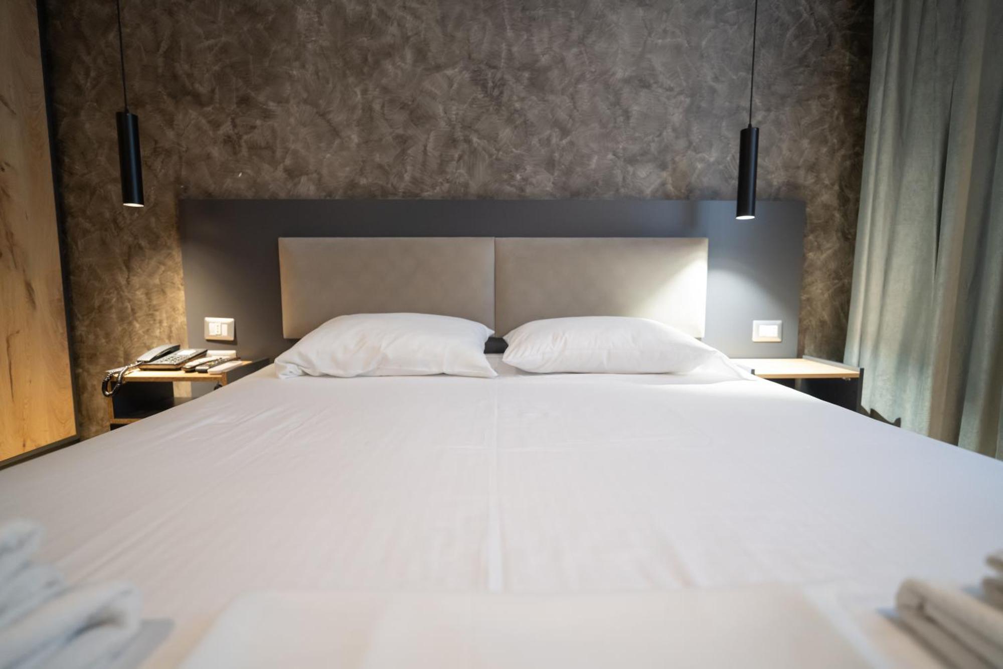 Center Boutique Hotel Tiran Dış mekan fotoğraf