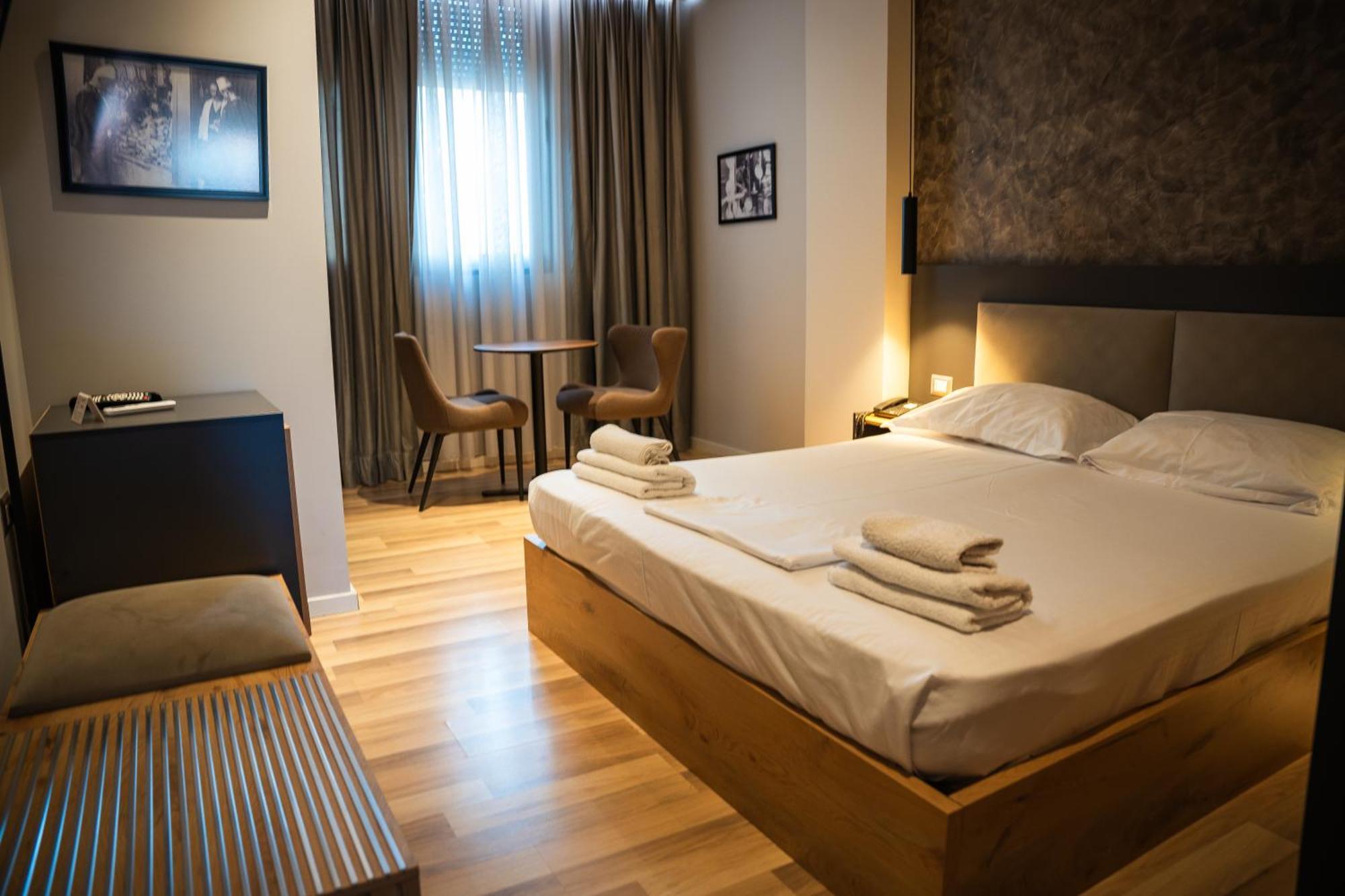 Center Boutique Hotel Tiran Dış mekan fotoğraf