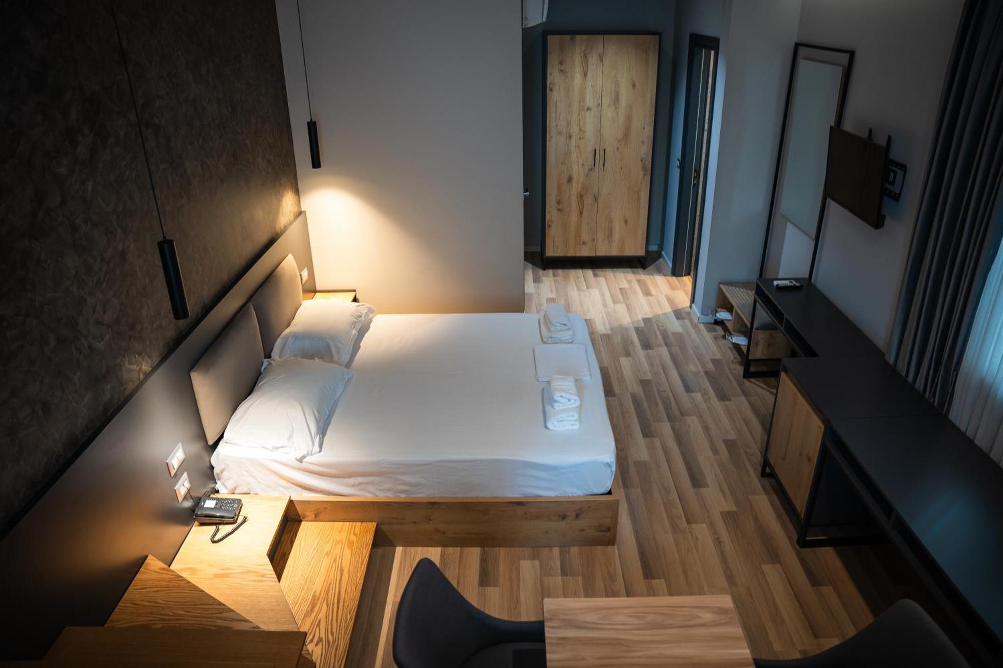 Center Boutique Hotel Tiran Dış mekan fotoğraf