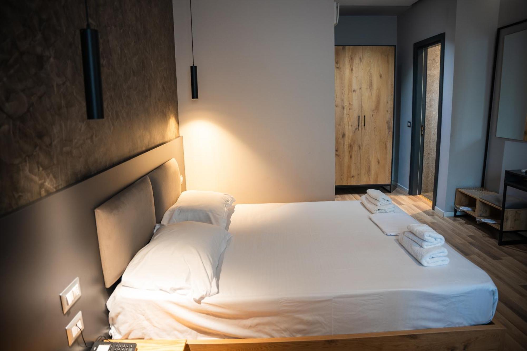 Center Boutique Hotel Tiran Dış mekan fotoğraf