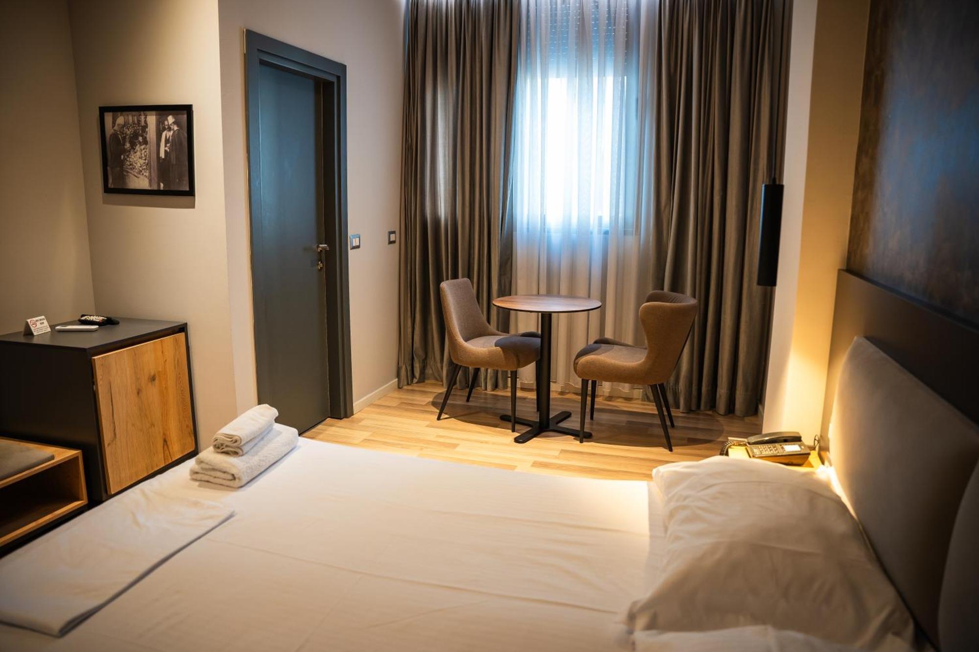 Center Boutique Hotel Tiran Dış mekan fotoğraf