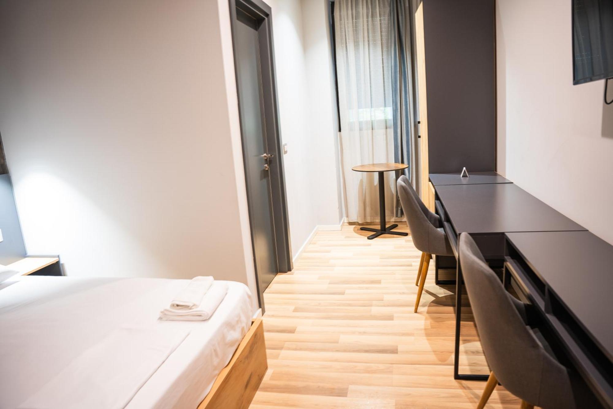 Center Boutique Hotel Tiran Dış mekan fotoğraf